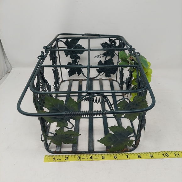 Wrought Iron Wine Basket 6 Bottle Caddy Leaf Grape Ivy Storage Decorative Tuscan - Picture 7 of 12
